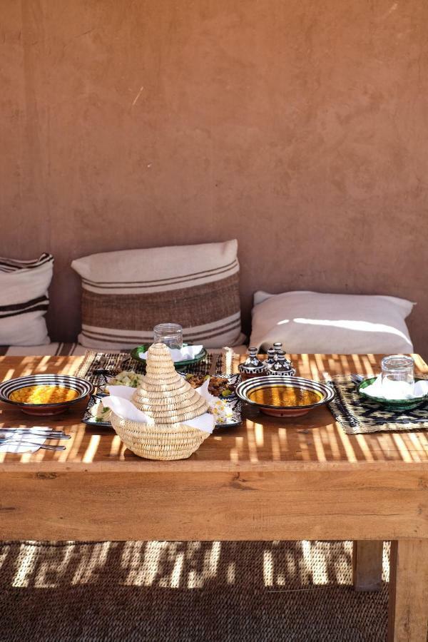 Отель Kasbah Aitisfoul Tagounite Экстерьер фото
